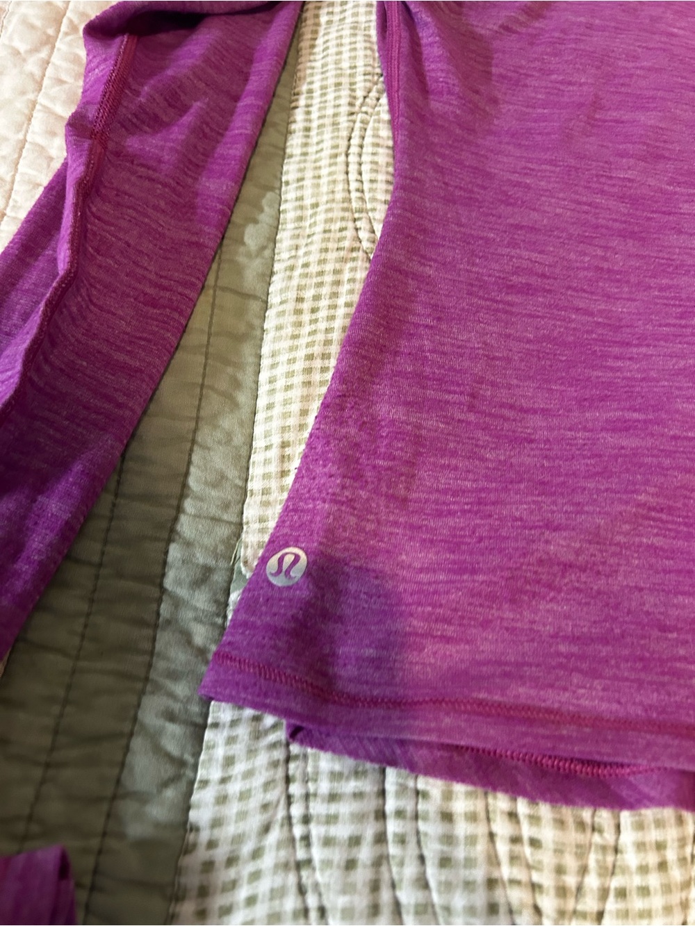 Lululemon Ruched Top - Picture 4 of 8